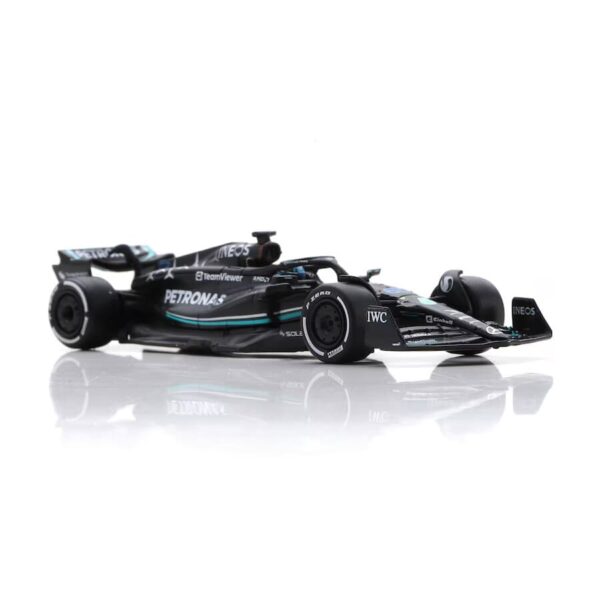 Mercedes AMG Petronas F1 n.º 63 de George Russell, modelo Spark a escala 1:64