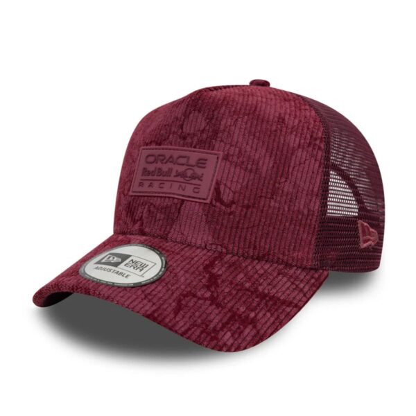 GORRA RED BULL NEW ERA 9FORTY TRUCKER CORDUROY ROJO 2025